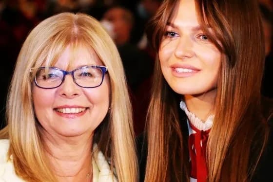 Kim z zawodu jest mama Anny Lewandowskiej? Zaskakujące fakty o Marii Stachurskiej Kim z zawodu jest mama Anny Lewandowskiej? Zaskakujące fakty o Marii Stachurskiej