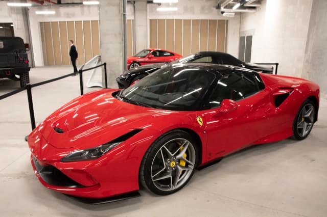 Kim jest Ferrari: Ikona motoryzacji, która zmieniła cały świat automobilizmu Kim jest Ferrari: Ikona motoryzacji, która zmieniła cały świat automobilizmu